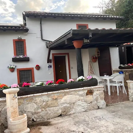 Villa Il Rifugio Rosa Anagni